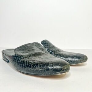 Michael Kors Black Snakeskin Look Slide On Mules Size 8.5 Women’s